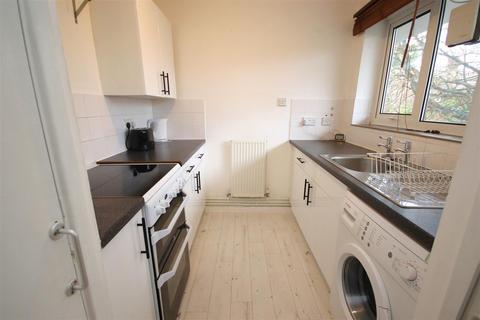 1 bedroom flat to rent, Brackley Close, Cambridge CB4