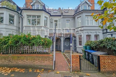 2 bedroom flat for sale, Walm Lane, London, NW2