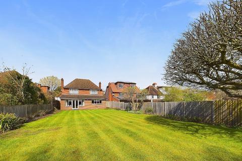 3 bedroom detached house for sale, Towncourt Crescent, Orpington BR5