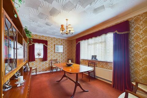 80 Towncourt Crescent, Petts Wood, Orpington, BR5 1PJ