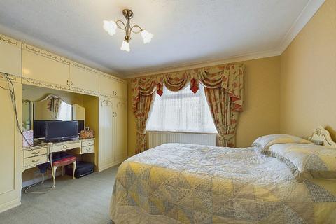 80 Towncourt Crescent, Petts Wood, Orpington, BR5 1PJ