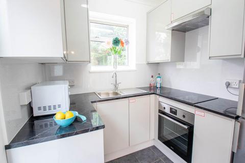 4 bedroom house to rent, Mandeville Road, Canterbury, Kent