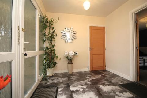 1 Upton Close, Longthorpe, Peterborough, PE3 9NW
