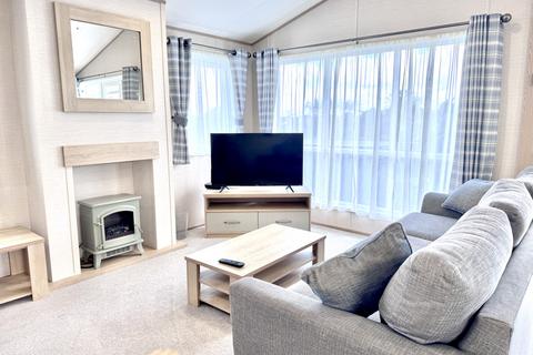 3 bedroom lodge for sale, NEWQUAY TR8