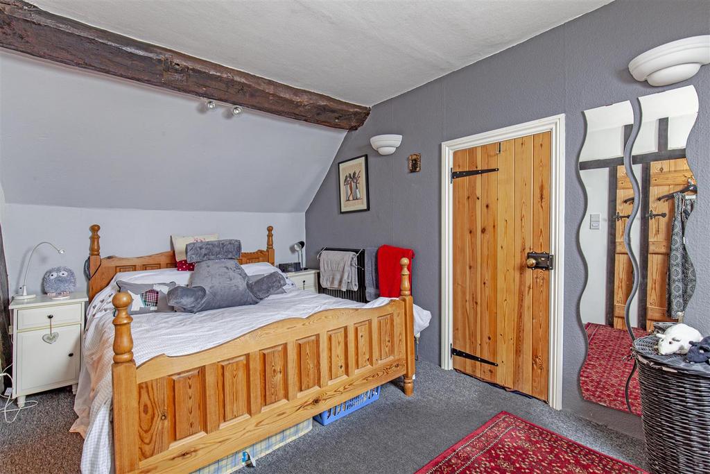 Bedroom 4-1.jpg
