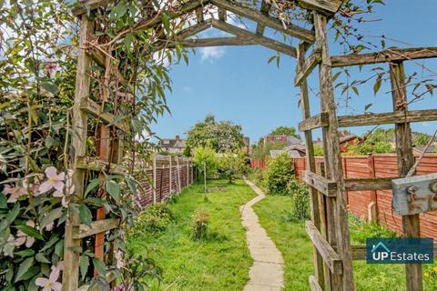 3 bedroom terraced house to rent, Wycliffe Road West, Coventry