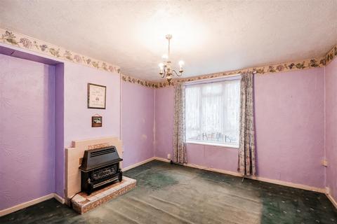 3 bedroom end of terrace house for sale, Connington Crescent, Chingford