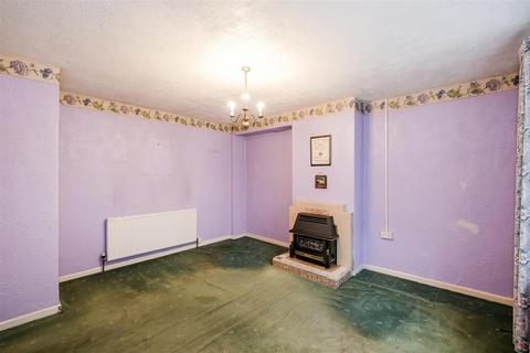 3 bedroom end of terrace house for sale, Connington Crescent, Chingford