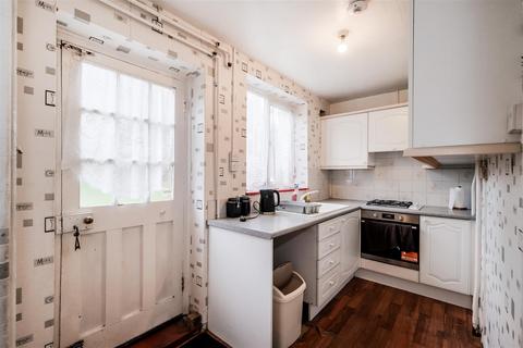160 Connington Crescent, Chingford, London, E4 6LA