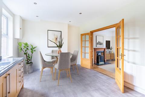 9 Bede Avenue, York, YO30 6ED