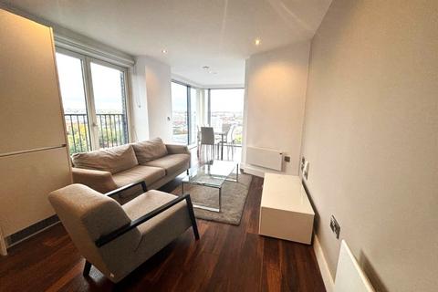 3 bedroom apartment to rent, New Bridge Street, Salford M3