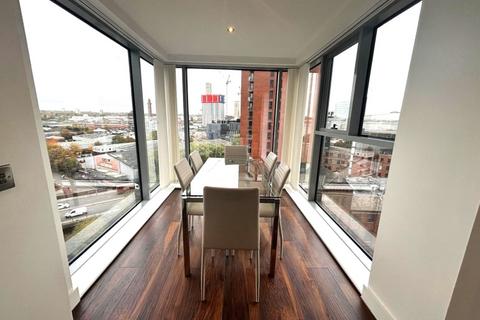 3 bedroom apartment to rent, New Bridge Street, Salford M3