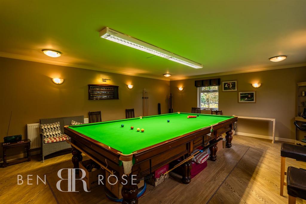 Office (Snooker Room)