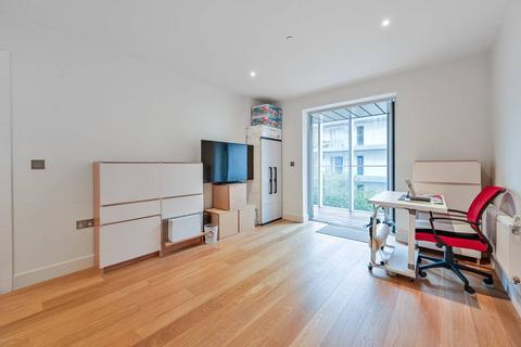 2 bedroom flat for sale, Hancock House, Woolwich, London, SE18