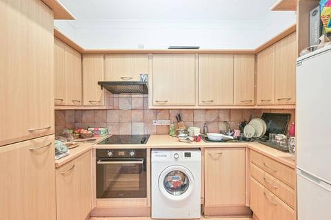 2 bedroom flat for sale, Frognal, Hampstead, London, NW3