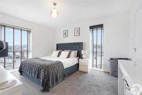 77 Havelock Drive, Greenhithe, DA9 9XT