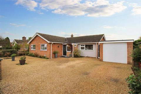 3 bedroom detached bungalow for sale, Furze Hill Drive, North Walsham