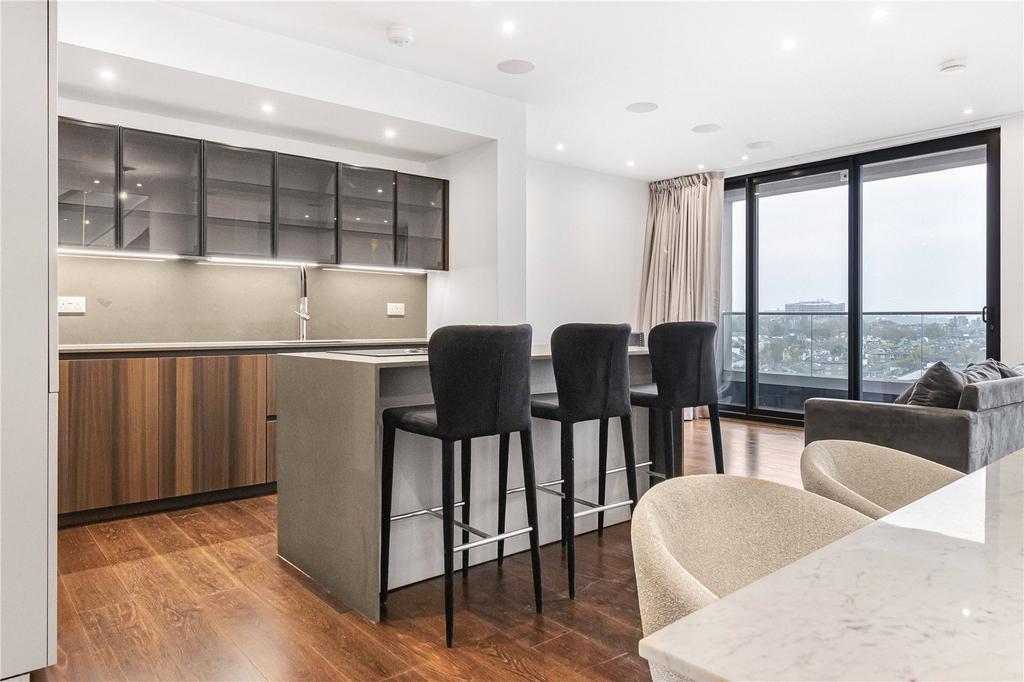 Kitchen/Reception