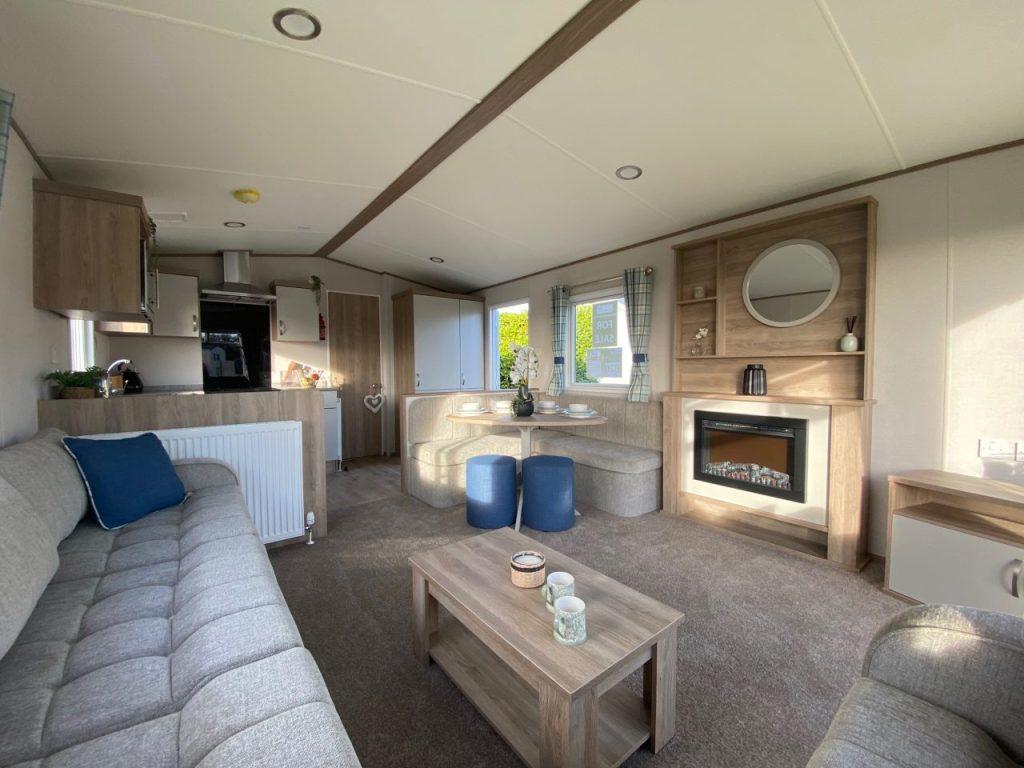 Abi Keswick 36x12 3 Bed 2023 (4).jpg