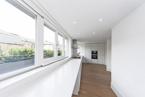 2 bedroom penthouse to rent, Castlereagh Street, London, W1H