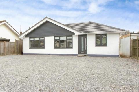 4 bedroom detached bungalow for sale, Beacon Park Road, Poole BH16