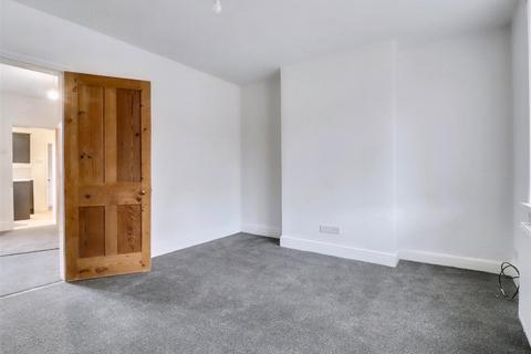 3 bedroom end of terrace house to rent, Drayton High Road, Norwich NR6