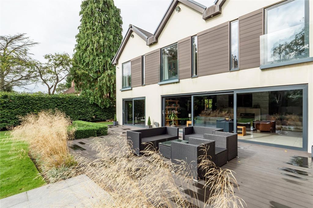 House &amp; Terrace