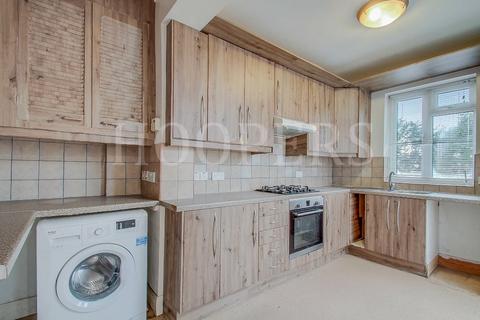 3 bedroom semi-detached house for sale, Randall Avenue, London, NW2