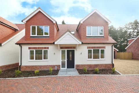 4 bedroom detached house for sale, Nags Head Lane, Brentwood, Essex, CM14