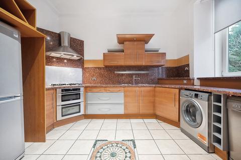 2 bedroom flat to rent, Johnstone Drive , Flat 2-3 , Rutherglen, Glasgow, G73 2PS