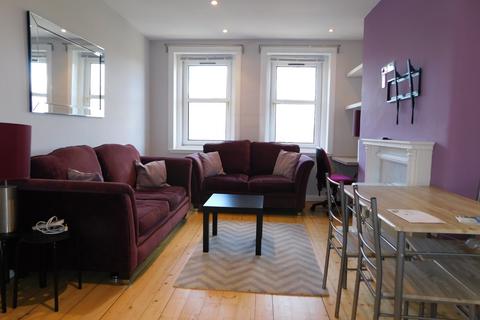 2 bedroom flat to rent, 181, Broughton Road, Edinburgh, EH7 4LN