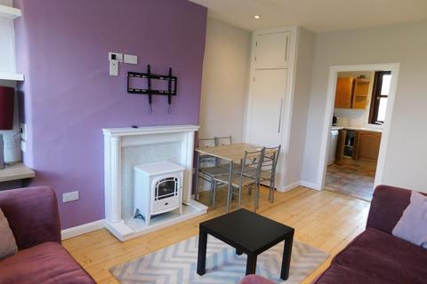 2 bedroom flat to rent, 181, Broughton Road, Edinburgh, EH7 4LN