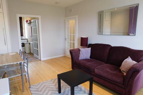 2 bedroom flat to rent, 181, Broughton Road, Edinburgh, EH7 4LN