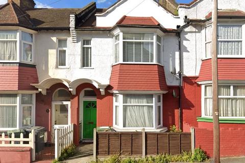 1 bedroom apartment for sale, Courthill Road, London