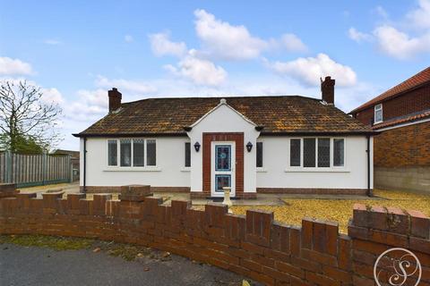 Lyndhurst Road, Scholes, Leeds