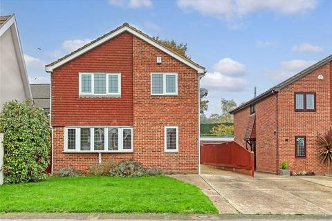 4 bedroom detached house for sale, Stonechat Road, Billericay, Essex, CM11