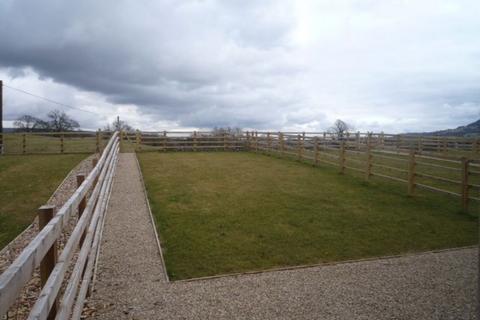 3 bedroom barn conversion to rent, Rode Hall Farm, North Road