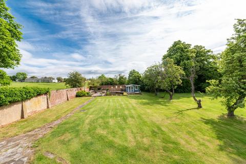 7 bedroom detached house for sale, Bell Ground House and Cottage, Sheffield Road, Hoyland, S74