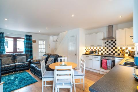 40 Pirniefield Place, Edinburgh, EH6 7PN