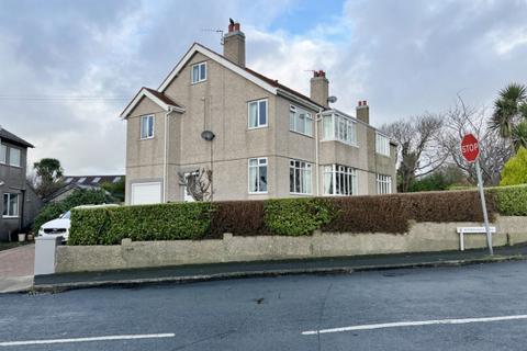 69 Sunningdale Drive, Onchan, IM3 1EJ