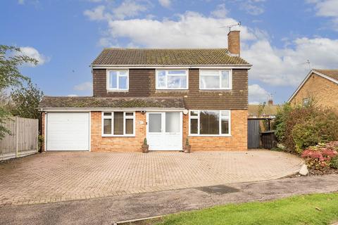 4 bedroom detached house for sale, Goodwins Mead, Cheddington