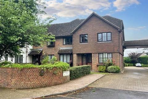 2 bedroom retirement property for sale, Magpie Hall Lane, Bromley