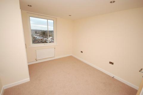 2 bedroom apartment to rent, Lynmouth Avenue, Chelmsford, Essex, CM2