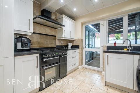 21 Carleton Road, Chorley, PR6 8TQ