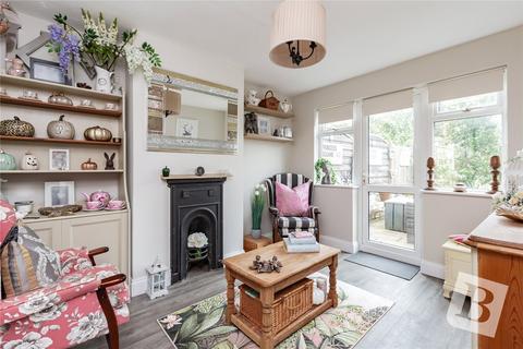 46 Kavanaghs Road, Brentwood, CM14 4NE