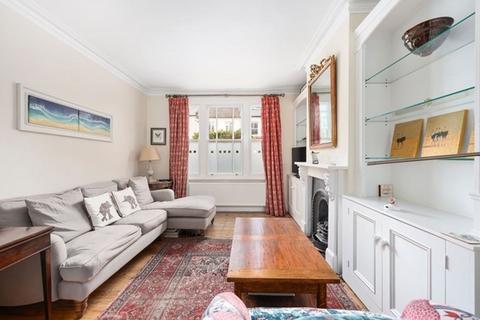 3 bedroom flat to rent, Dymock Street, London, SW6