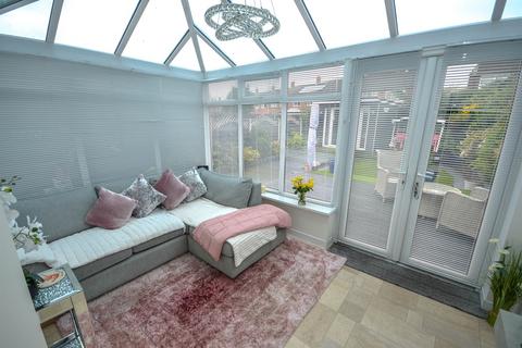 2 bedroom end of terrace house for sale, Westcliffe Way, South Shields