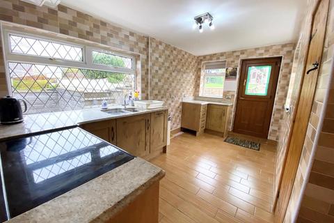 3 bedroom semi-detached house to rent, Glannant Row, Shwt, Bridgend, CF32 8UB