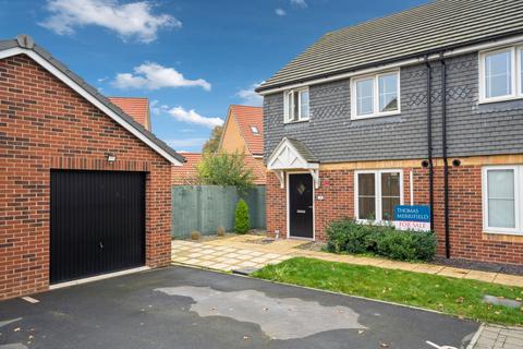 3 bedroom semi-detached house for sale, Burdock Spur, Didcot, OX11