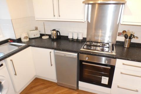 2 bedroom flat to rent, Rutland Court, Glasgow G51